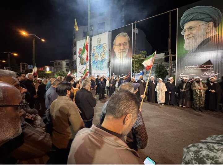 تصاویر/ حضور و سخنرانی مدیر حوزه علمیه استان گیلان و امام جمعه شهرستان سیاهکل در تجمعات انقلابی این شهرستان و بیعت با مقام معظم رهبری