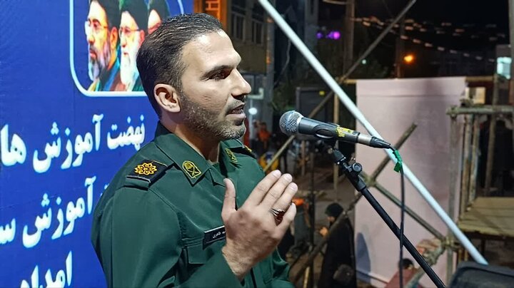 تصاویر/ گوشه‌هایی از تجمع خیابانی «شب‌های اقتدار» توسط مردم گرمسار