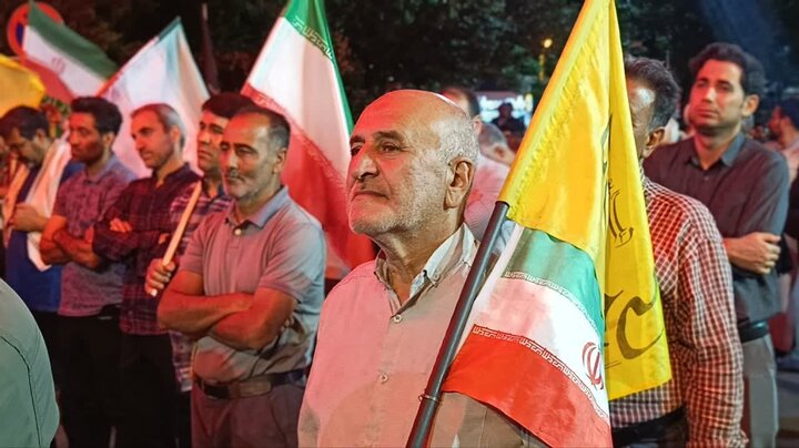 تصاویر/ گوشه‌هایی از تجمع خیابانی «شب‌های اقتدار» توسط مردم گرمسار