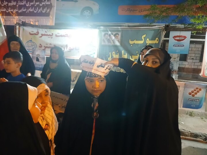 تصاویر/ هفتاد و دومین شب متوالی؛ فریاد خونخواهی رهبر شهید مردم هشترود
