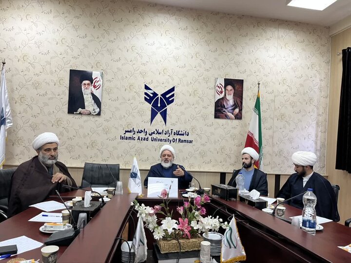 تصاویر/ نشست بررسی و تحلیل فِرَق معاصر ایران، به میزبانی دانشگاه آزاد اسلامی واحد رامسر