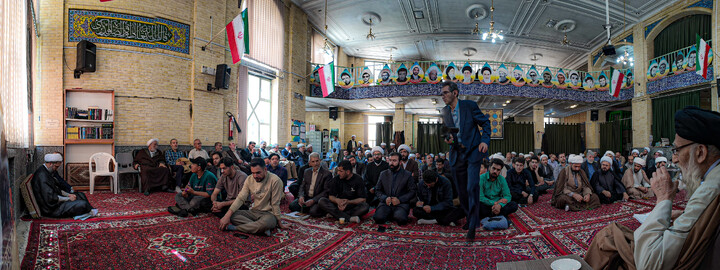 تصاویر/گردهمایی فعالان فرهنگی حماسه حضور در مدرسه علمیه آیت‌الله آخوند همدان برگزار شد