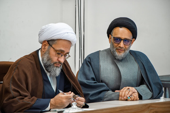 تصاویر /  جلسه هم‌اندیشی مسئولان دفاتر نمایندگی ولی فقیه در نهادها و دستگاه‌های استان زنجان