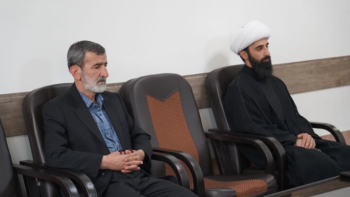 تصاویر/ دیدار امام جمعه شهرستان خوی با گروه های جهادی