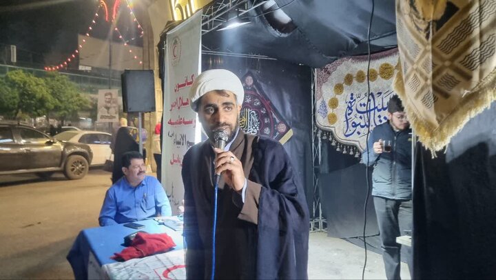 تصاویر/ خدمت رسانی طلاب مدرسه علمیه خاتم الانبیاء (ص) بابل در تجمع مردمی