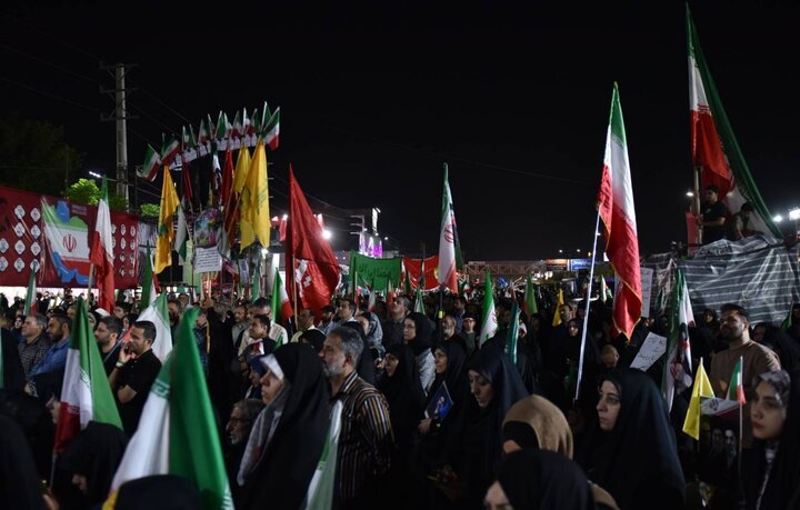 تصاویر/ موج هفتادوسوم حضور اسلامشهری‌ها در خیابان