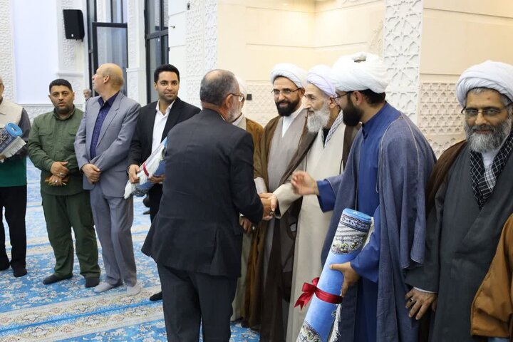 تصاویر/ افتتاح مسجد امام سجاد (ع) به دست نماینده ولی فقیه در استان