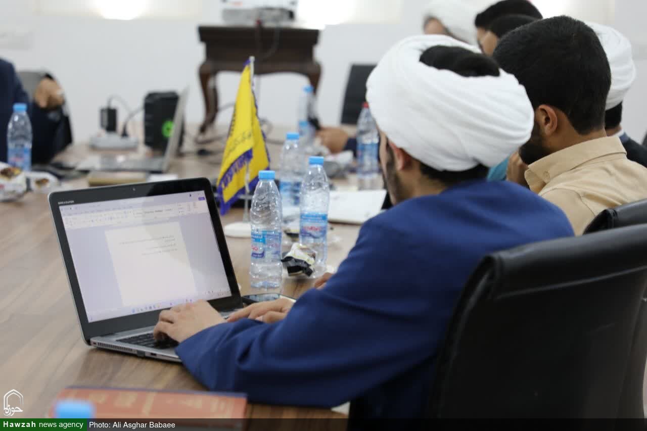 کارگاه آشنایی با اماکن باستانی یزد ویژه حوزویان برگزار شد+ تصاویر