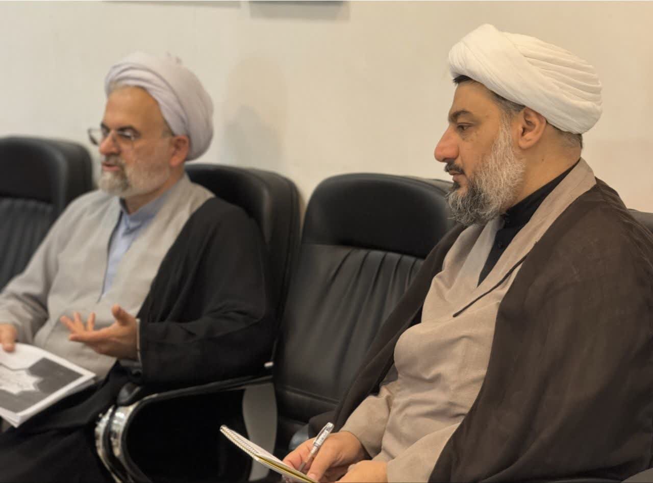 نشست مشترک مدیر حوزه علمیه گیلان با مسئول بنیاد فرهنگی حضرت مهدی موعود(عج) برگزار شد + عکس