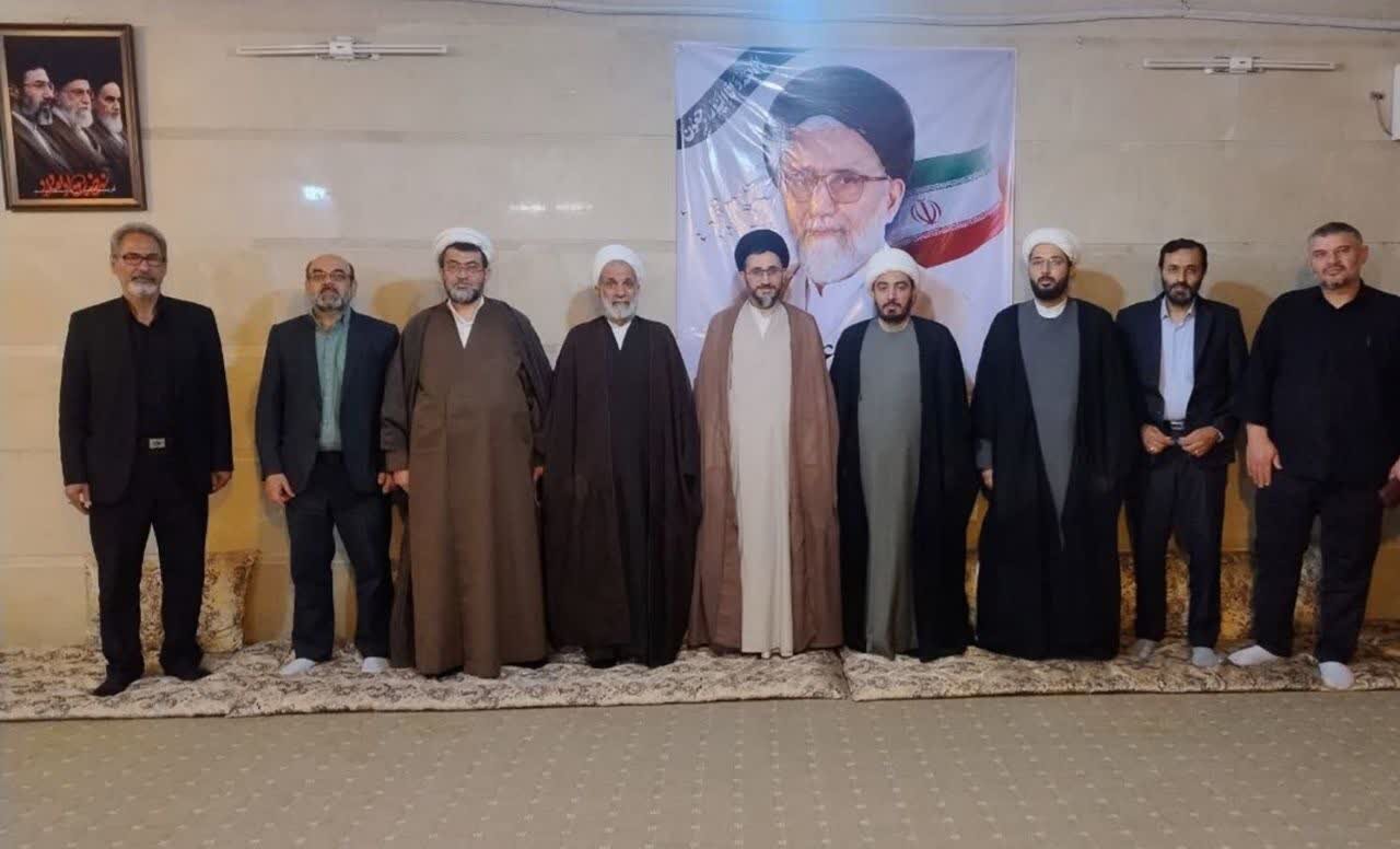 ادای احترام دانشگاهیان به وزیر اطلاعات شهید