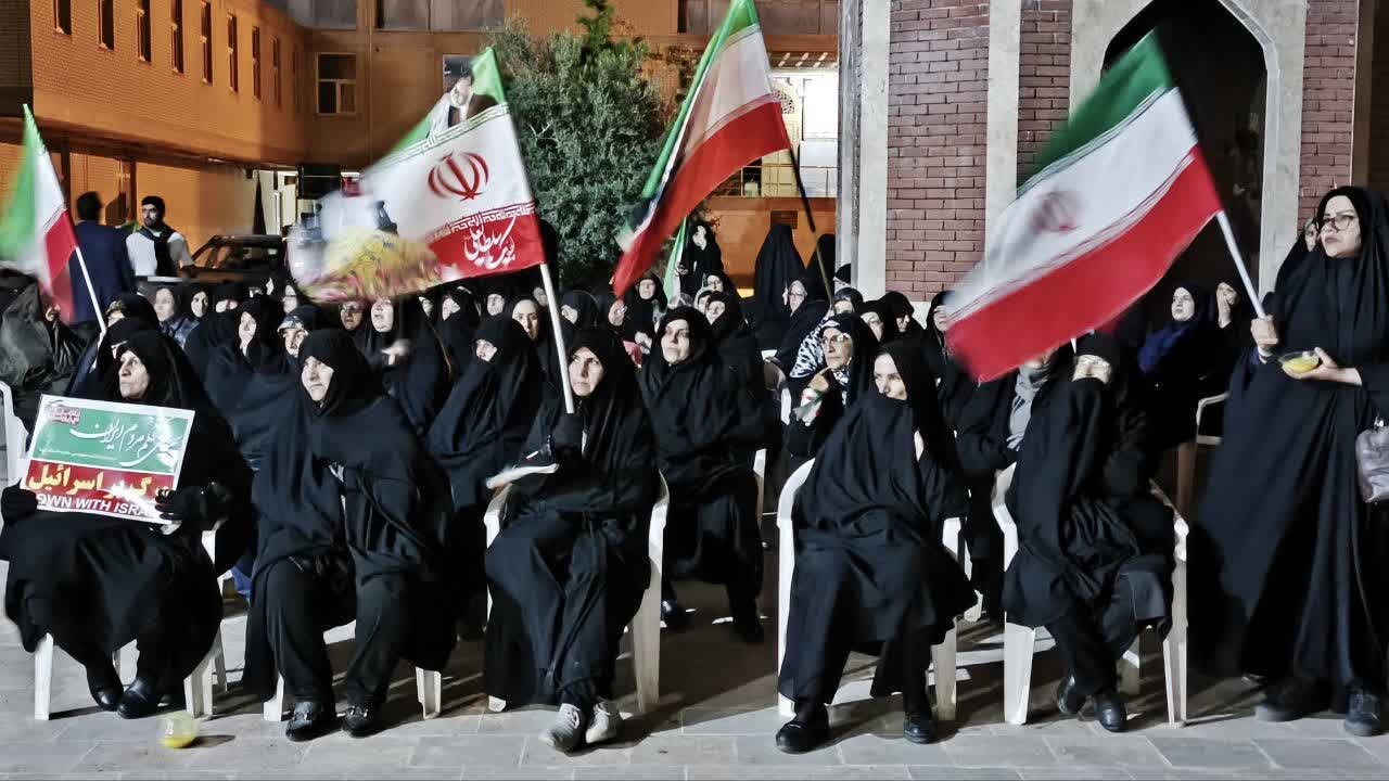 مدرسه علمیه الغدیر میزبان راهپیمایان نراقی