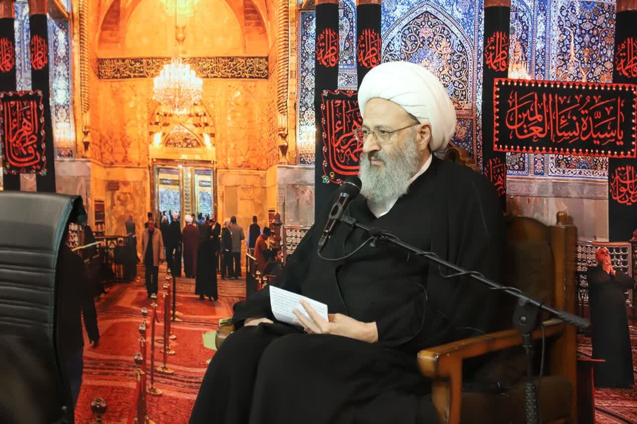 گزارشی از آغاز دوره تربیت مربی کارآفرینی / آیت الله فقیهی: نهضت کارآفرینی و اشتغال راه‌اندازی شود