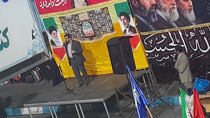 تصاویر/ هفتاد و دومین اجتماع مردم تهران در مسجد جامع احباب الحسین اصفهانک