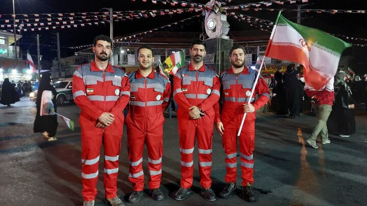 تصاویر / خدمت رسانی نیروهای هلال احمر در تجمع مردمی شهرستان تنکابن