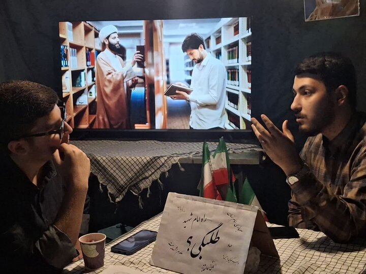تصاویر/ فعالیت جهادی طلاب بندر انزلی در تجمعات شبانه