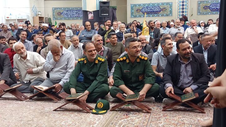 تصاویر/ محفل انس با قرآن با حضور گروه بین‌المللی «بینه»استان اصفهان درنطنز