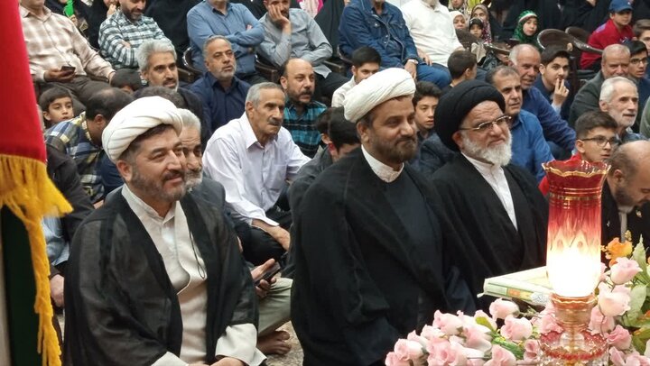 تصاویر/ محفل انس با قرآن با حضور گروه بین‌المللی «بینه»استان اصفهان درنطنز