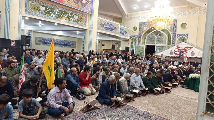 تصاویر/ محفل انس با قرآن با حضور گروه بین‌المللی «بینه»استان اصفهان درنطنز