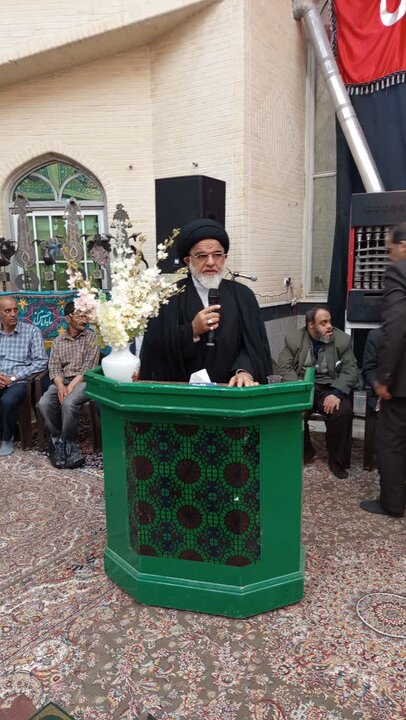 تصاویر/ محفل انس با قرآن با حضور گروه بین‌المللی «بینه»استان اصفهان درنطنز