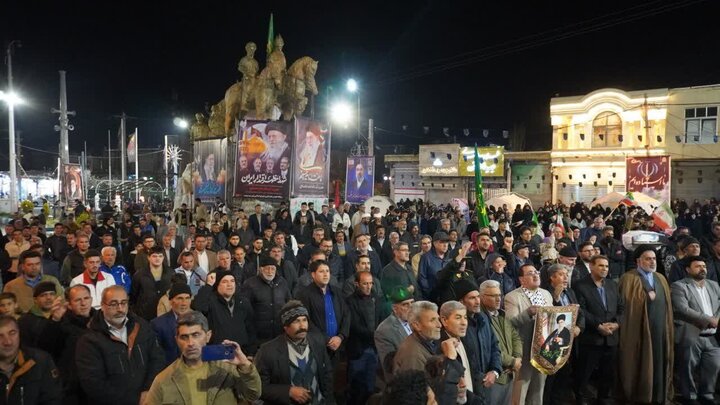 تصاویر/ قرار همیشگی مردم چالدران  در هفتادوسومین شب متوالی