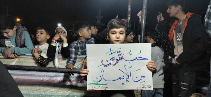 تصاویر/  استمرار فعالیت موکب رهبر شهید مدرسه علمیه امام محمدباقر(علیه‌السلام) شهرستان شاهین‌دژ