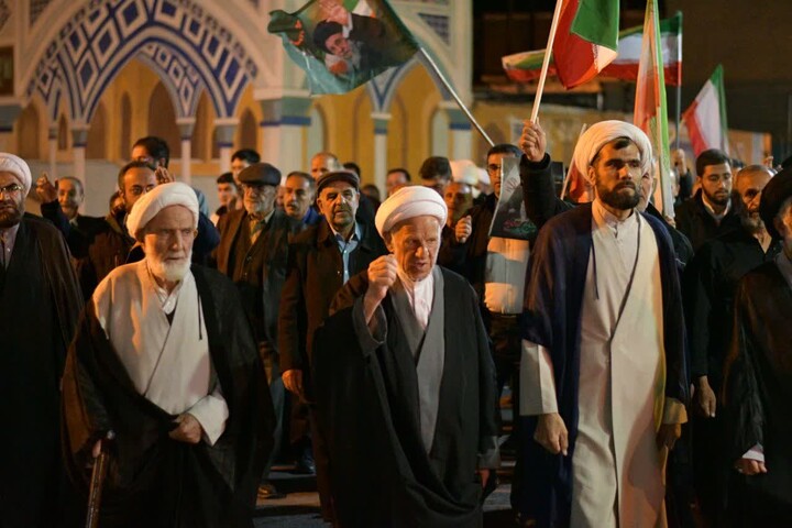 تصاویر/ هفتاد و سومین شب؛ خونخواهی رهبر شهید انقلاب شعار اول مردم هیدج