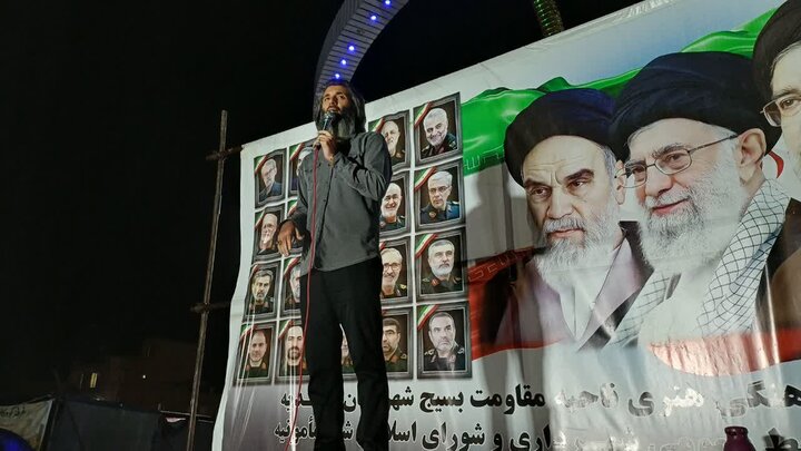 تصاویر/هفتاد و سومین شب حضور پرشور مردم ولایتمدار مامونیه در تجدید بیعت با آرمان‌های انقلاب