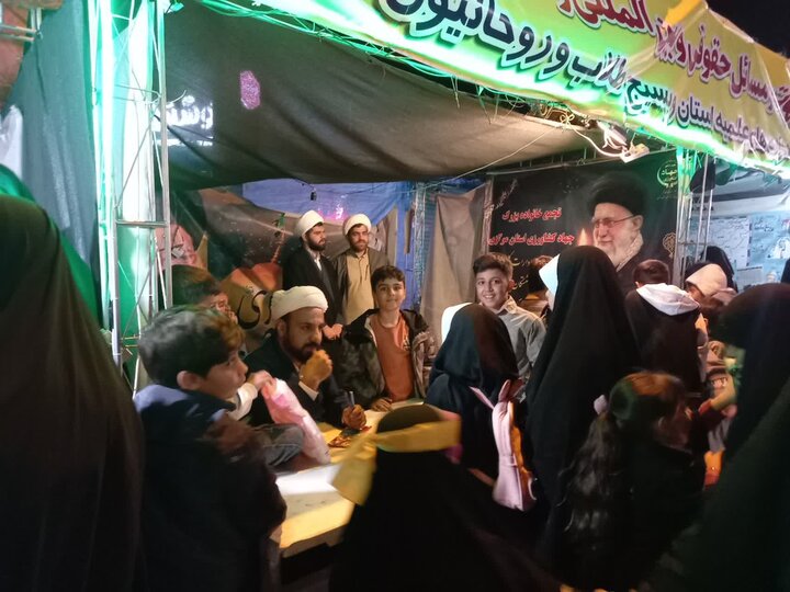 تصاویر/فعالیت طلاب و روحانیون شهر اراک در موکب