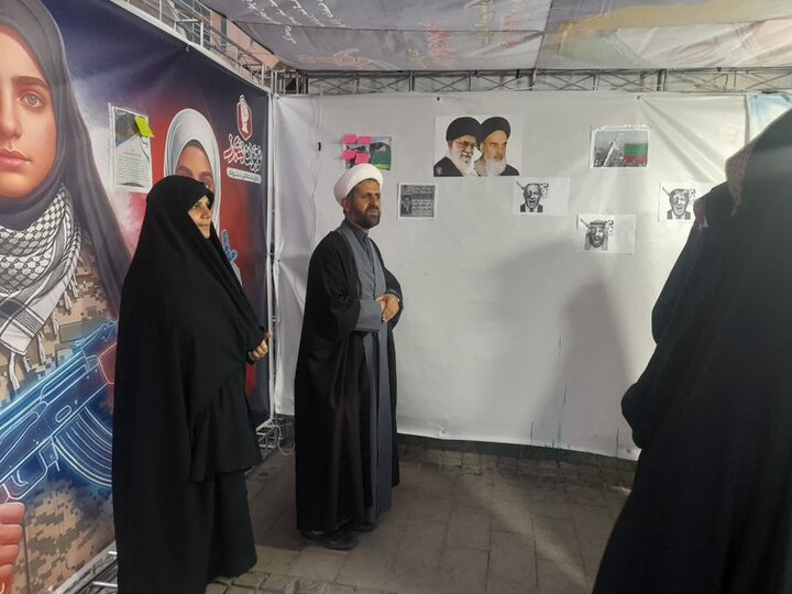 تصاویر/حضور معاون تبلیغ حوزه علمیه استان مرکزی در موکب بسیج دانش آموزی اراک