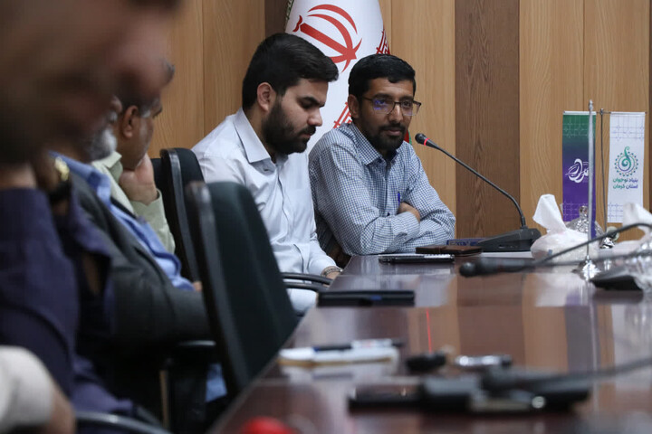 تصاویر/نشست مدار شهرستان کرمان با حضور مدیران برتر مدارس