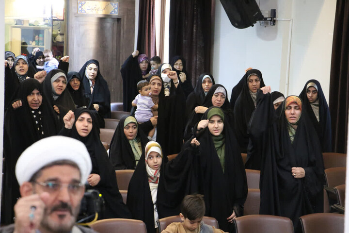 تصاویر | تجدید بیعت فعالین فرهنگی حوزه علمیه اصفهان با رهبر معظم انقلاب اسلامی