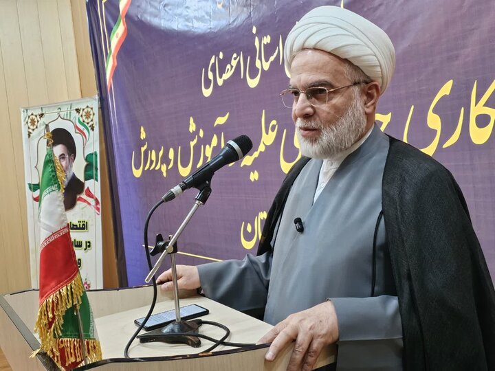 تصاویر/ گردهمایی استانی اعضای شورای همکاری حوزه‌های علمیه و آموزش و پرورش کردستان