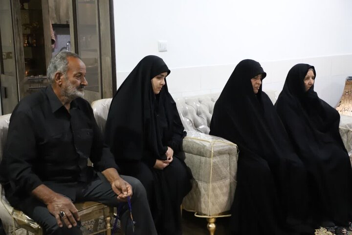 تصاویر/دیدار استاندار مرکزی با خانواده سردار شهید والامقام علی غیاث آبادی