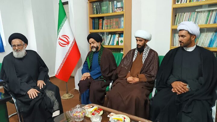 تصاویر/ گذاری بر دیدارهای امروز حجت الاسلام و المسلمین پیشنمازی در سفر به شهرستان چالوس