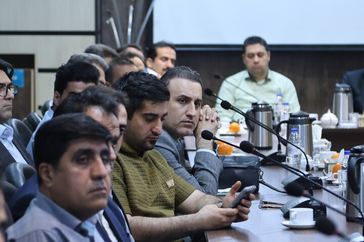 تصاویر /  نشست هم اندیشی بررسی ابعاد شخصیتی پدر امت