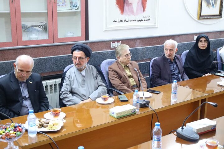 تصاویر / حضور حجت الاسلام و المسلمین محمدی لائینی در مرکز نگهداری از معلولین  ذهنی نوشیروان بابل