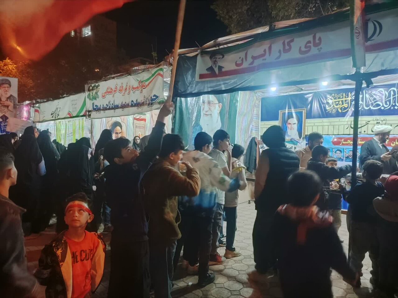 فیلم| فعالیت‌های فرهنگی‌ ـ ‌تربیتی مبلغان هجرت و امین حوزه علمیه کردستان در تجمعات شبانه