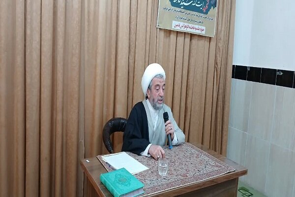 ترویج فرهنگ قناعت مسیر رسیدن به اقتصاد مقاومتی را هموار می‌کند
