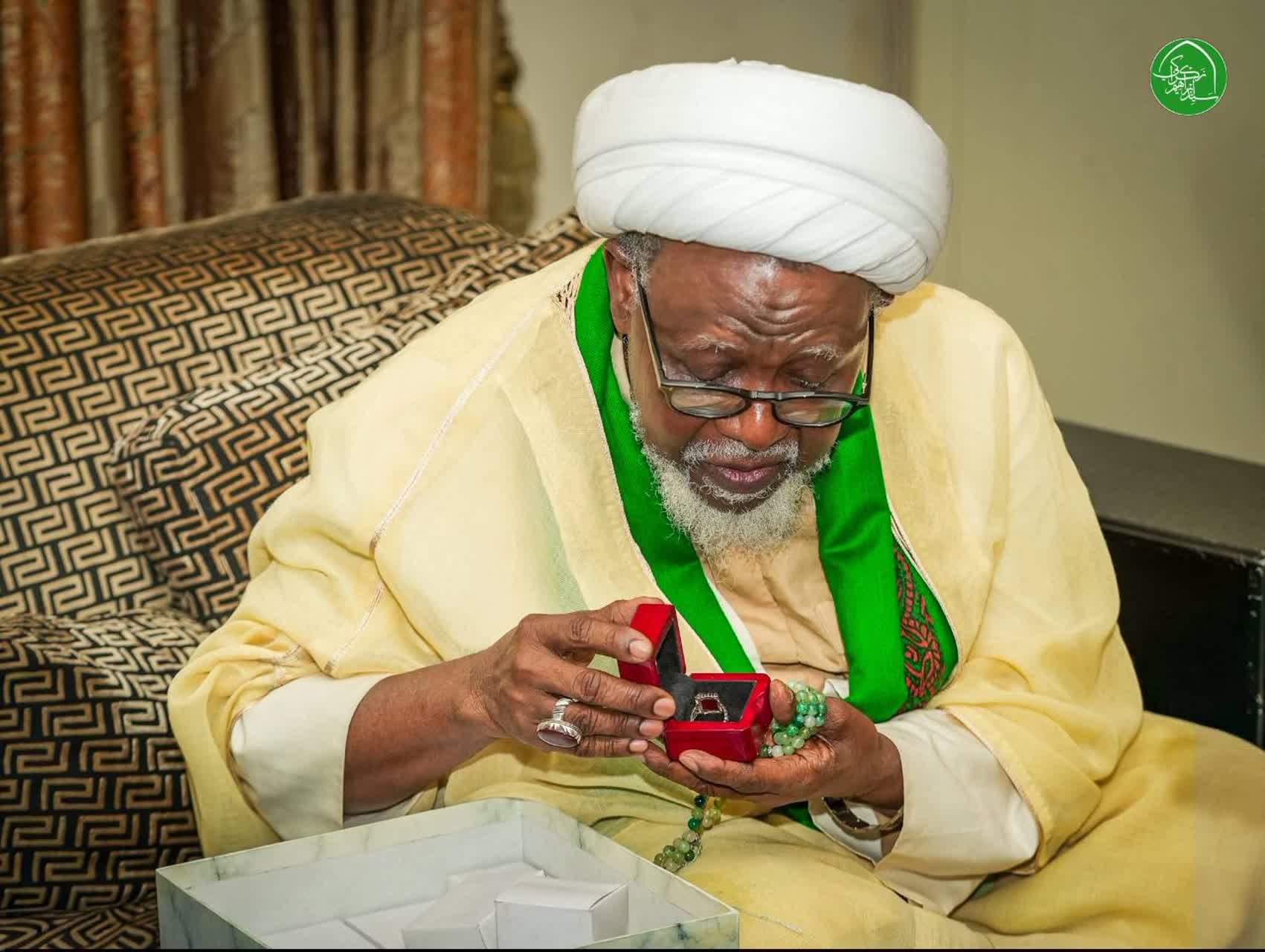 Ziyarar Sheikh Abdulletif Inyass ga Sheikh Zakzaky (H) + Hotuna