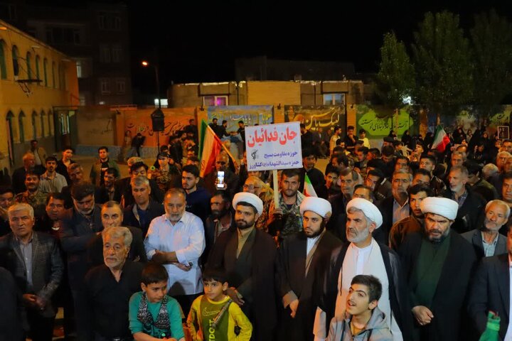 تصاویر/ هفتاد و چهارمین حضور میدانی مردم شهر کشاورز در حمایت از نظام اسلامی و رهبر انقلاب