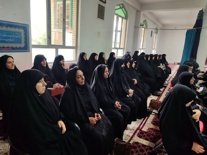 تصاویر/ دوره توانمند سازی طلاب شاغل در آموزش و پرورش جنوب استان آذربایجان غربی