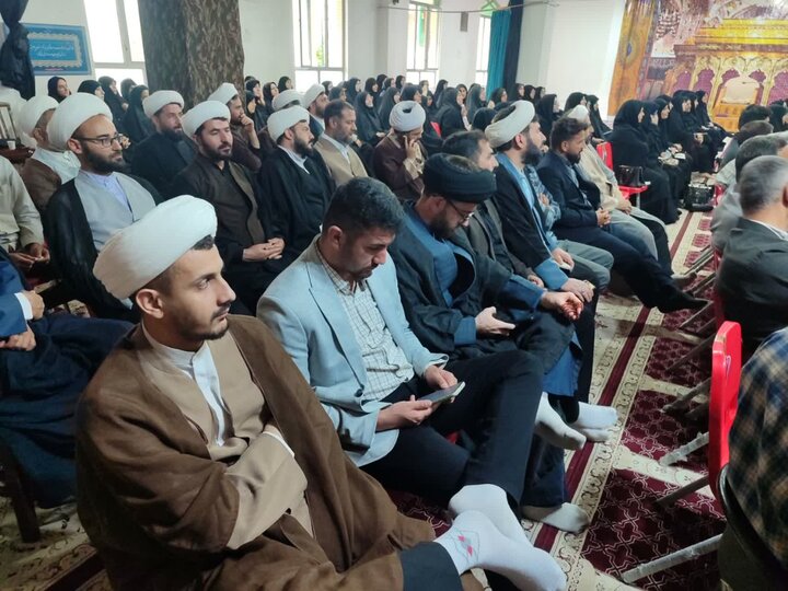 تصاویر/ دوره توانمند سازی طلاب شاغل در آموزش و پرورش جنوب استان آذربایجان غربی