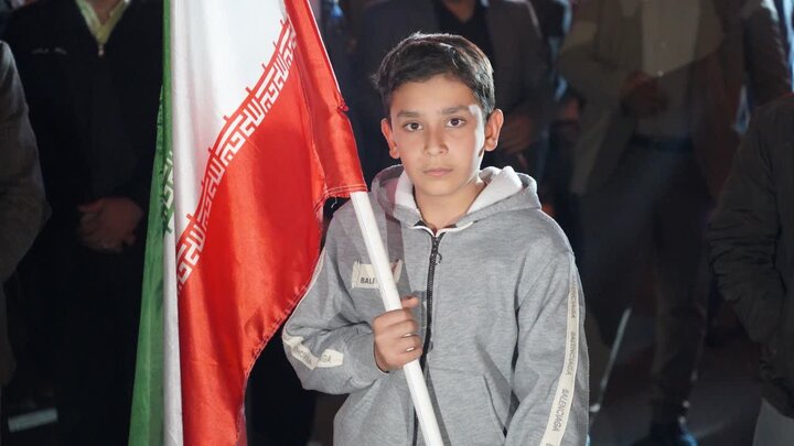 تصاویر/  دشمنان در حیرت از تداوم حماسه‌ها؛ هفتاد و چهارمین شب حضور پرشور مردم شهرستان خوی