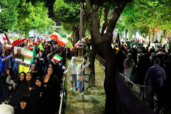 تصاویر/ هفتادوچهارمین شب ایستادگی مردم انقلابی ابهر