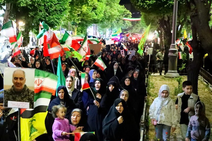 تصاویر/ هفتادوچهارمین شب ایستادگی مردم انقلابی ابهر