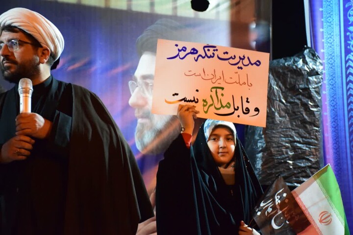 تصاویر/ هفتادوچهارمین شب ایستادگی مردم انقلابی ائل گلی تبریز