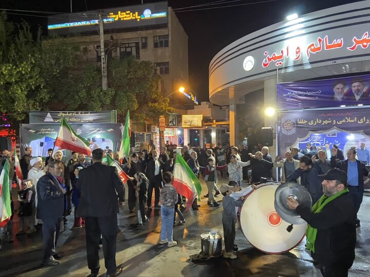 تصاویر/ هفتادوچهارمین شب ایستادگی مردم انقلابی جلفا