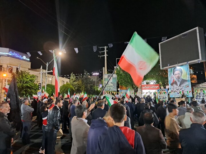 تصاویر/ هفتادوچهارمین شب ایستادگی مردم انقلابی شبستر