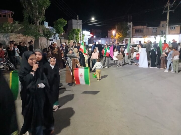 تصاویر/ هفتادوچهارمین شب ایستادگی مردم انقلابی مرند