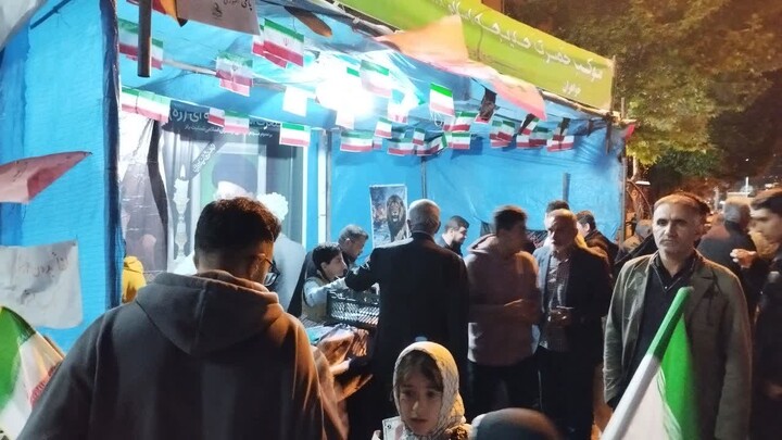 تصاویر/ هفتادوچهارمین شب ایستادگی مردم انقلابی هیدج